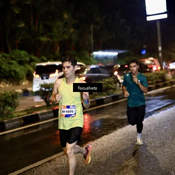 Runner Photo 7671610