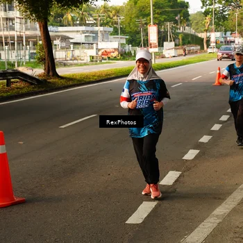 Runner Photo 7671625