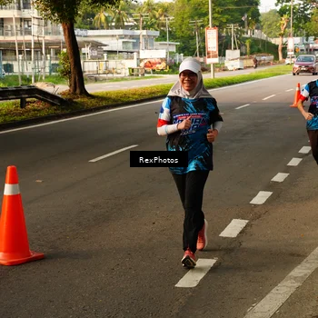 Runner Photo 7671638