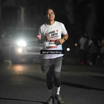 Runner Photo 7671643