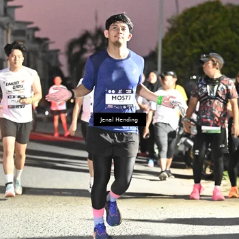 Runner Photo 7671646