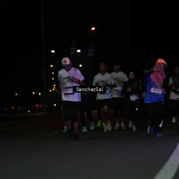 Runner Photo 7671649