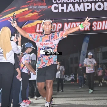Runner Photo 7671652