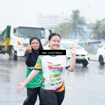 Runner Photo 7671660