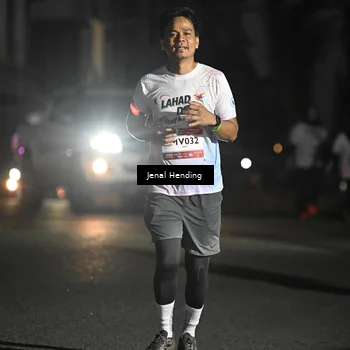 Runner Photo 7671668