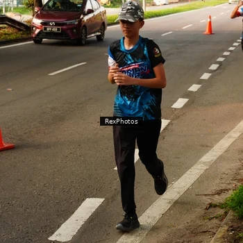 Runner Photo 7671684
