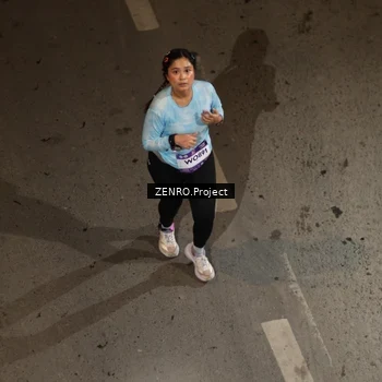 Runner Photo 7671694