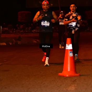 Runner Photo 7671701