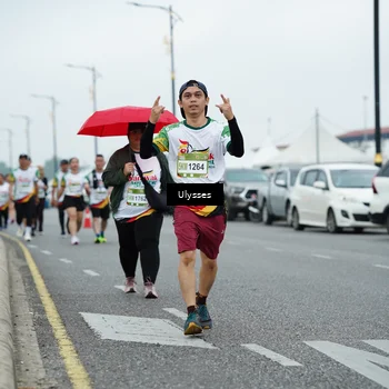 Runner Photo 7671703