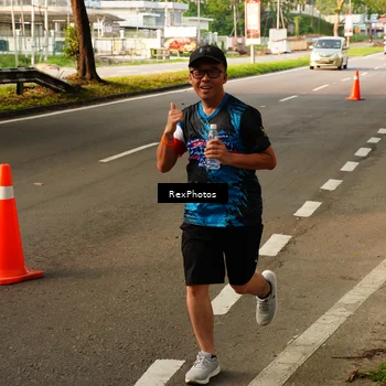Runner Photo 7671706