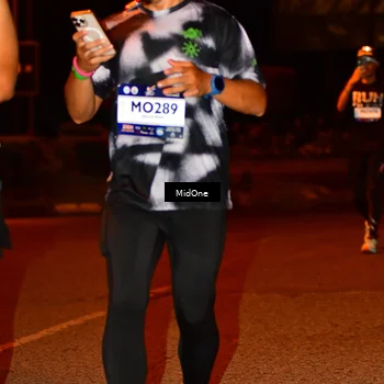 Runner Photo 7671707