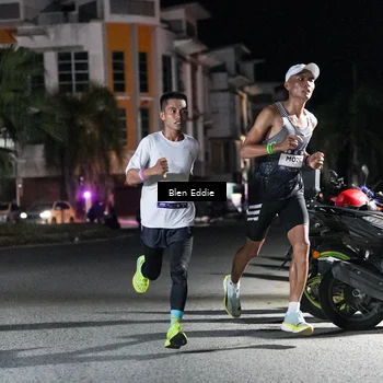 Runner Photo 7671730