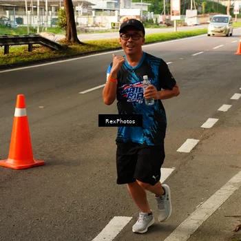 Runner Photo 7671746
