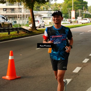 Runner Photo 7671764