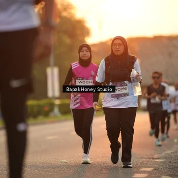 Runner Photo 7671782