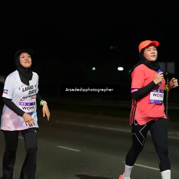 Runner Photo 7671783