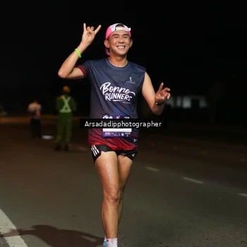 Runner Photo 7671784