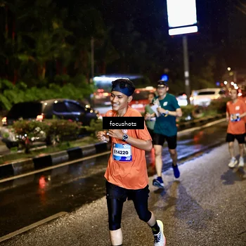Runner Photo 7671785