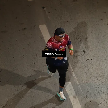 Runner Photo 7671787