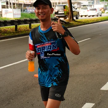 Runner Photo 7671788