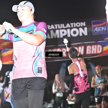 Runner Photo 7671799