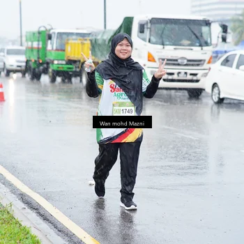 Runner Photo 7671822