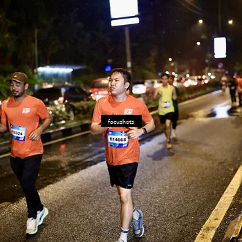 Runner Photo 7671845