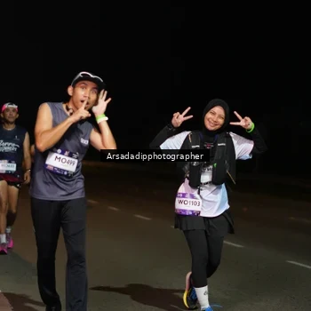 Runner Photo 7671846