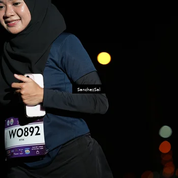 Runner Photo 7671869
