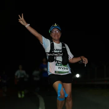 Runner Photo 7671877