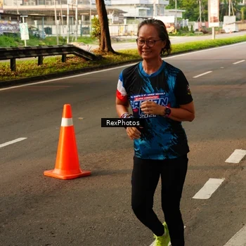 Runner Photo 7671886