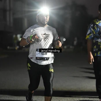 Runner Photo 7671887