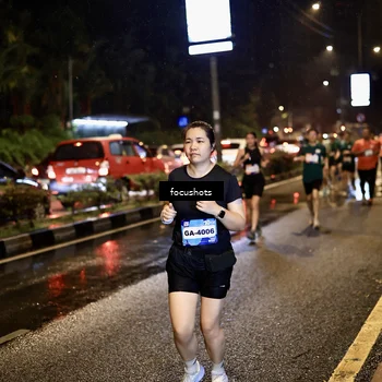 Runner Photo 7671889