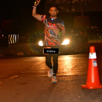 Runner Photo 7671893