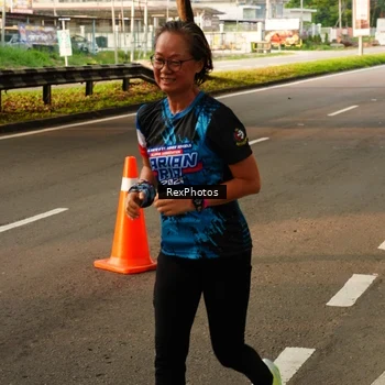 Runner Photo 7671896