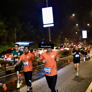 Runner Photo 7671903