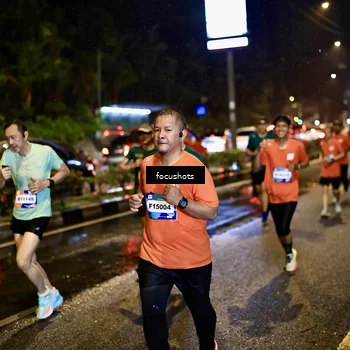 Runner Photo 7671918
