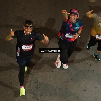 Runner Photo 7671921