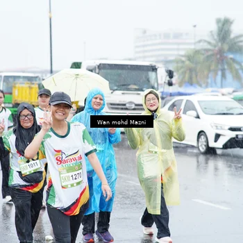Runner Photo 7671925