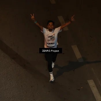Runner Photo 7671926