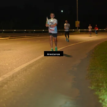 Runner Photo 7671931