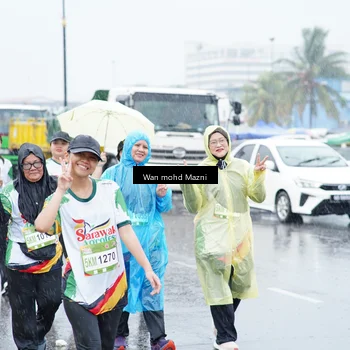 Runner Photo 7671941