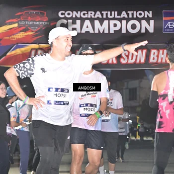 Runner Photo 7671963