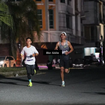 Runner Photo 7671996