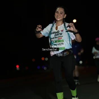 Runner Photo 7672010