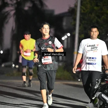 Runner Photo 7672026