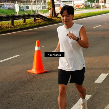 Runner Photo 7672028