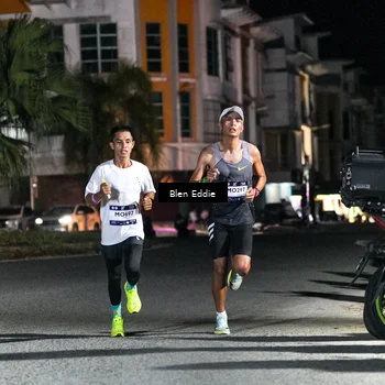 Runner Photo 7672035