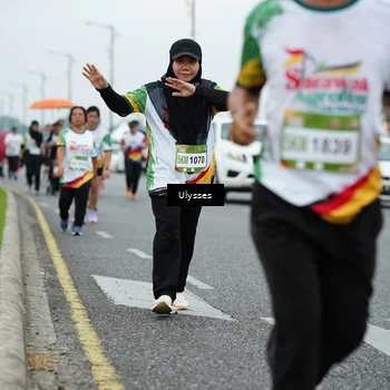 Runner Photo 7672038