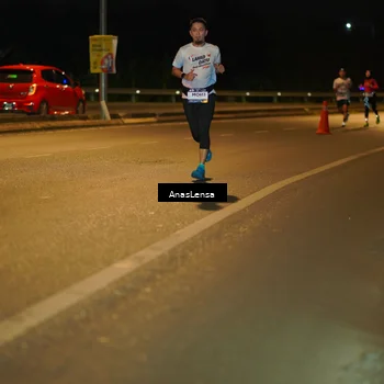 Runner Photo 7672054